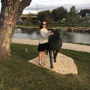 Meet your Posher, Ana